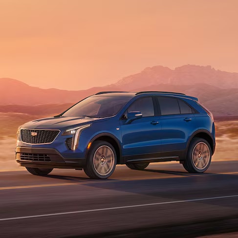 my23-xt4-gallery-in-page-grid-exterior-blue