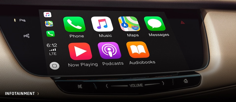 Cadillac: Infotainment System with Apple Carplay